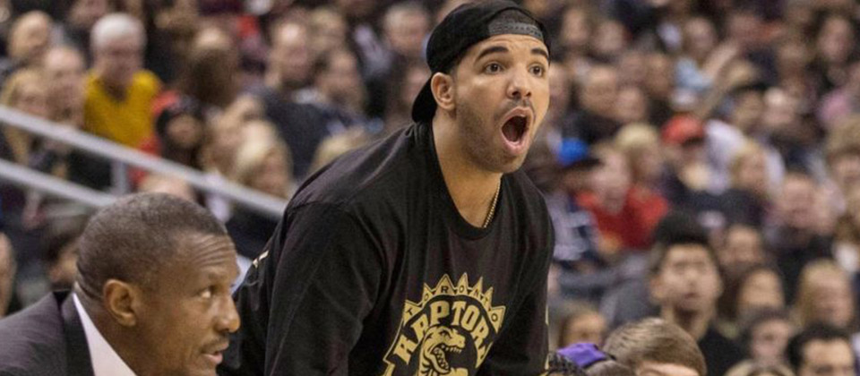 RAPTORS AND WARRIORS IN DRAKE JERSEY BAN BIDDING WAR